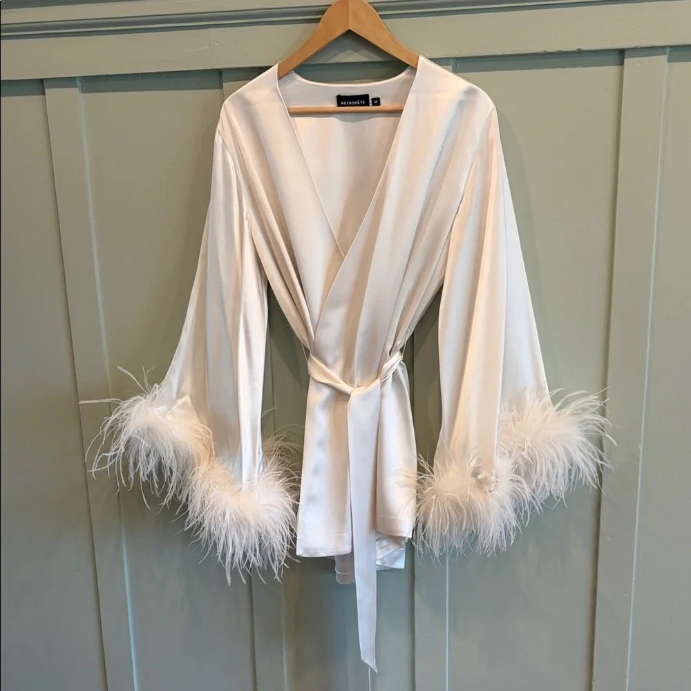 RetrofĂȘte Eva Feather Robe âą White âą Ostrich Feathers âą M âš - Picture 5 of 10